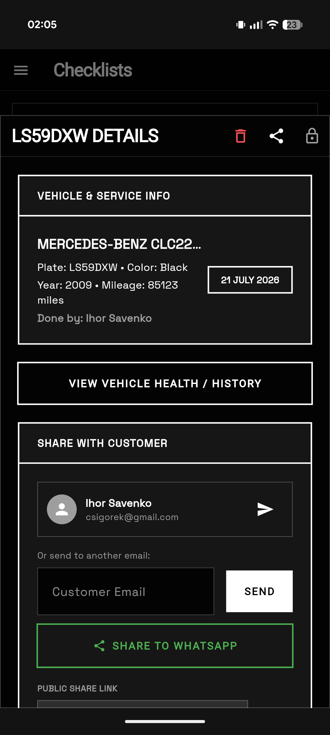 eGarage mobile share report with customer via WhatsApp, email and public digital checklist link